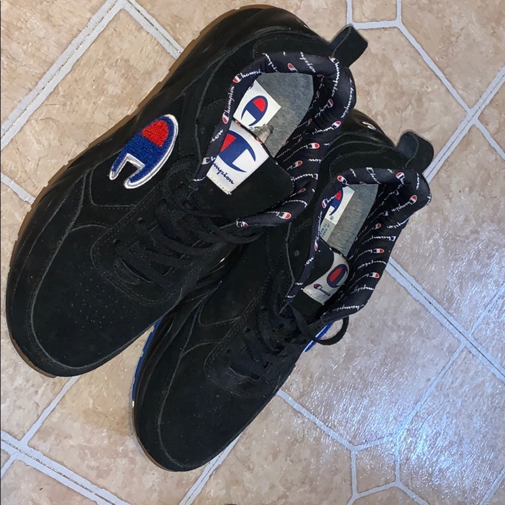 Men’s shoes
